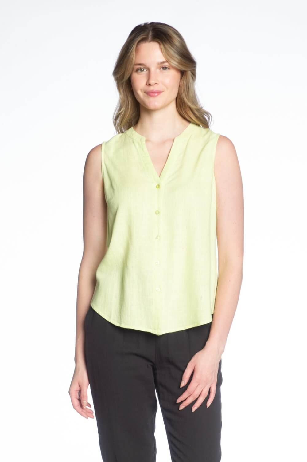Sleeveless V-Neck Button Front Blouse. - Image 3