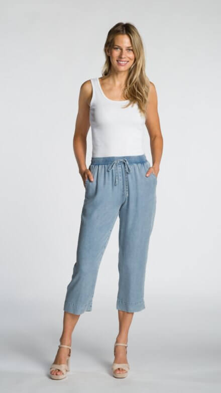 Straight Leg Capri Pant with Elastic Waist, Drawstring and Pockets