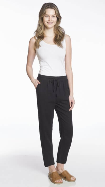 DKR & CO., Pants & Jumpsuits, Dkr Co Plus Size 6 Tan Lightweight Utility  Capri Pant